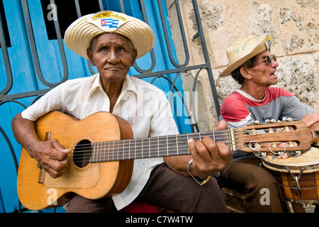 Cuba, Havana, street musicians Stock Photo