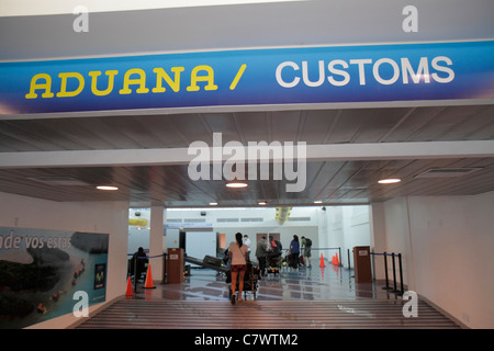 Managua Nicaragua,Central America,Augusto C. Sandino International Airport,MGA,terminal,passport control customs entry inspection,sign,logo,bilingual, Stock Photo