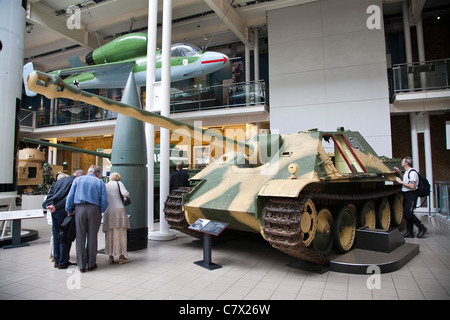 Imperial War Museum London main hall and a German Jagdpanther tank destroyer. Stock Photo