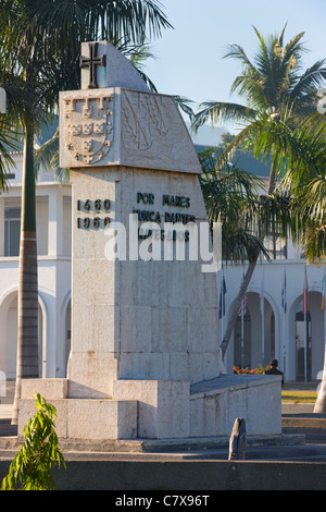 'Prince Henry the Navigator' Monument, Palacio de Gobierno, Dili, Timor-Leste (East Timor), Asia