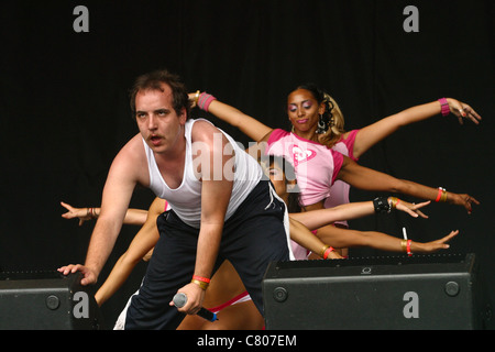 Har mar Superstar (Sean Matthew Tillmann) performing at the Glastonbury Festival 2003 Stock Photo