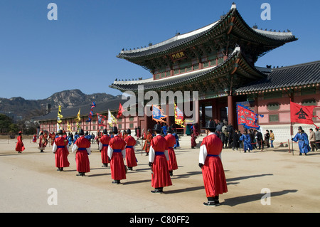 South Korea, Seoul, Gyeongbokgung Royal Palace, changing of the guard Stock Photo