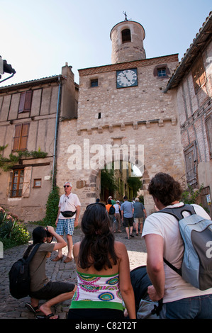 Tourists in the Bastide Hill Top town of Cordes sur Ciel, Tarn, Midi-Pyrénées, France Stock Photo