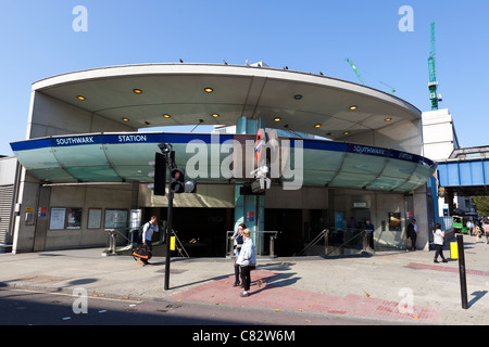 Southwark tube station, London, UK. Stock Photo