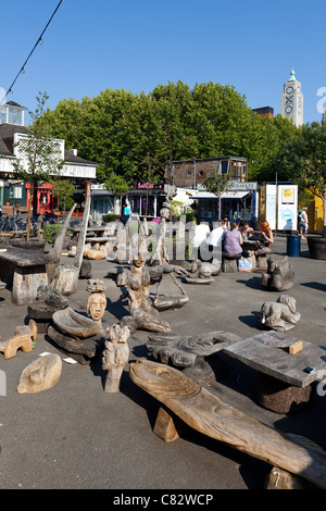 Wooden sculptures by Friedel Buecking at Gabriel's Wharf, Southbank, London, England, UK. Stock Photo