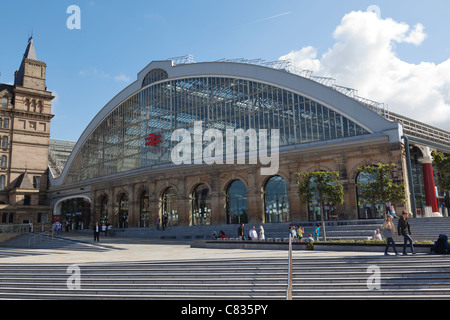 Lime Street railway station, Liverpool, UK Stock Photo