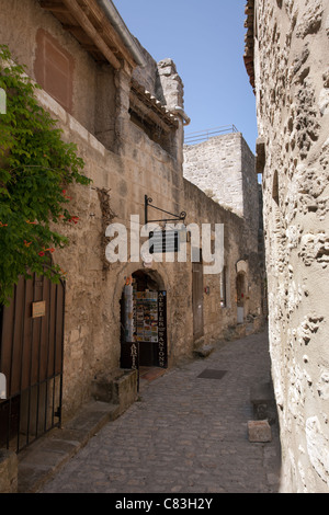 Les Baux de Provence: Medieval Streets Stock Photo