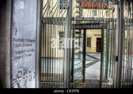 Public Entrance to the Scottish parliament building in Edinburgh, Scotland Stock Photo