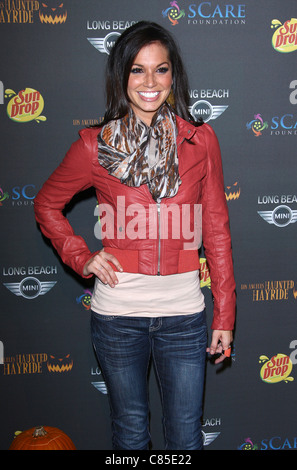 MELISSA RYCROFT THE 3RD ANNUAL LOS ANGELES HAUNTED HAYRIDE LOS ANGELES CALIFORNIA USA 09 October 2011 Stock Photo