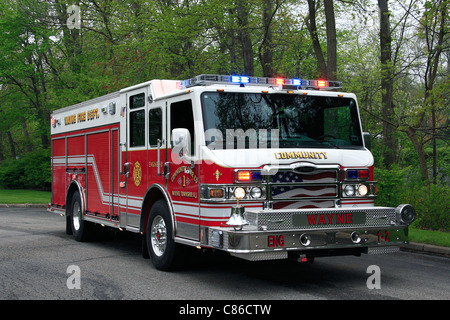 Pierce Velocity Fire Truck Engine 1-2 Stock Photo - Alamy