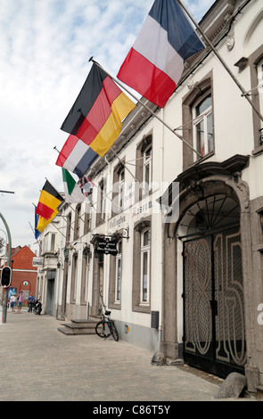 Flags flying outside the Wellington Museum, the Headquarters of the Duke of Wellington, Chaussée de Bruxelles, Waterloo, Belgium Stock Photo