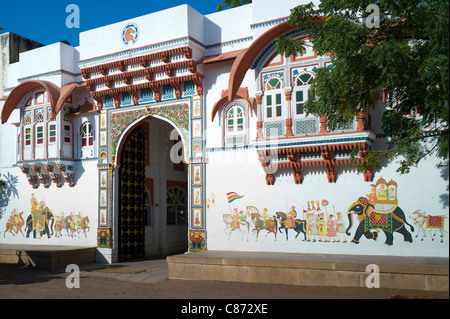 Rohet Garh fortress palace hotel with battlement walls with drawings of aristocratic ancestors Rohet, Rajasthan, Northern India Stock Photo