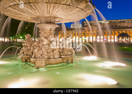 Germany, Baden-Wurttemberg, Stuttgart, View of fountain in front of Konigsbau building at Schlossplatz Stock Photo