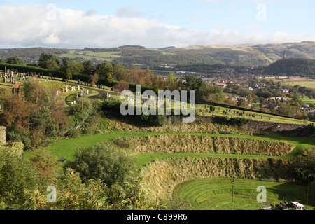 City of Stirling, Scotland. Elevated view over Stirling with Ballengeich Cemetery in the foreground. Stock Photo