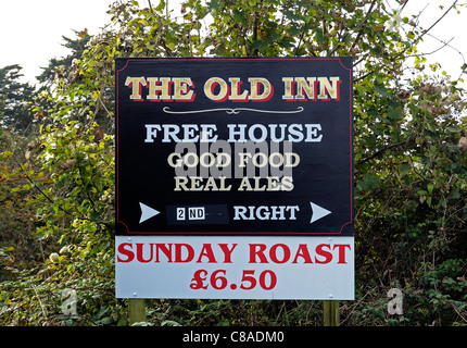 A pub avdertising sunday roast dinners, uk Stock Photo