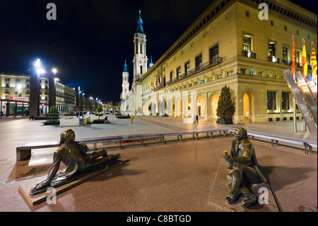 The Ayuntamiento (Town Hall) and Basilica of Nuestra Senora del Pilar from the Plaza del Pilar, Zaragoza, Aragon, Spain Stock Photo