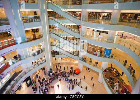 Apm department store hi res stock photography and images Alamy