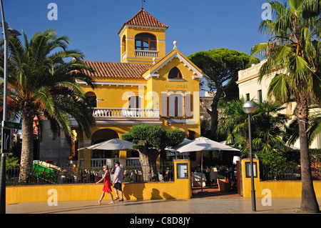 Restaurant Villa Alexander, Paseo Jaime, Salou, Costa Daurada, Province of Tarragona, Catalonia, Spain Stock Photo
