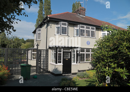 Mendips, 251 Menlove Ave, the childhood home of John Lennon, part of the world famous Liverpool band The Beatles. Liverpool, UK. Stock Photo