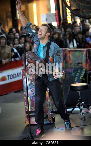 Chris Martin on stage for NBC Today Show Concert Series with Coldplay, Rockefeller Plaza, New York, NY October 21, 2011. Photo By: Kristin Callahan/Everett Collection Stock Photo