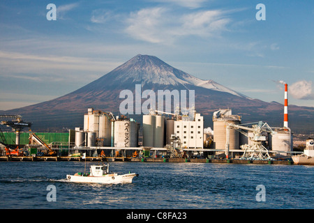 Japan, November, Asia, Fuji, city, town, city, Fuji, harbour, port, mountain Fuji, mountain, boat, harbour arrangement, industry Stock Photo