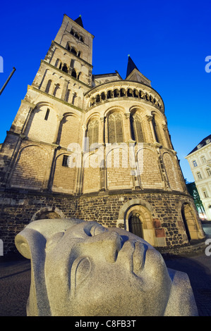 Face sculpture below Bonn Cathedral, Bonn, North Rhineland Westphalia, Germany Stock Photo