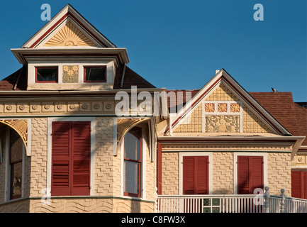 'Gingerbread' details at Beissner House, built 1898, Ball Avenue at East End Historic District, sunrise, Galveston, Texas, USA Stock Photo