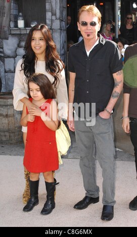 Billy Bob Thornton, family at arrivals for PUSS IN BOOTS Premiere, Regency Village Theater in Westwood, Los Angeles, CA October 23, 2011. Photo By: Elizabeth Goodenough/Everett Collection Stock Photo