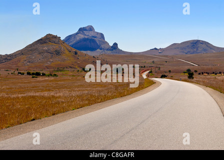 Long winding road between Toliara and Ihosy, Madagascar Stock Photo