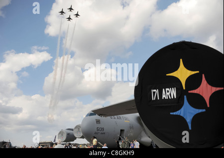 The U.S. Air Force Air Demonstration Squadron Thunderbirds fly the diamond formation over Pittsburgh International Airport Air Reserve Station, Sept. 12, 2010, during the Wings Over Pittsburgh Air Show. Stock Photo