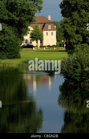 Schloss Branitz Castle with a lake in Fuerst Pueckler Park Branitz, near Cottbus, Lausitz, Brandenburg, Germany, Europe Stock Photo