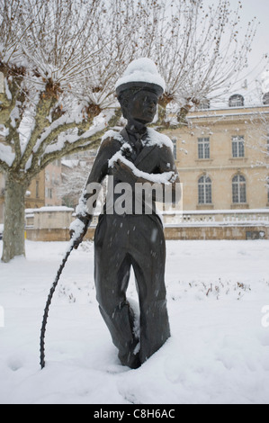 Switzerland, Europe, Vaud, Vevey, canton, Charlie Chaplin, winter, snow, statue, tree, scenery, Stock Photo