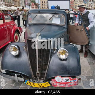 Renault vintage 1930 hi-res stock photography and images - Alamy