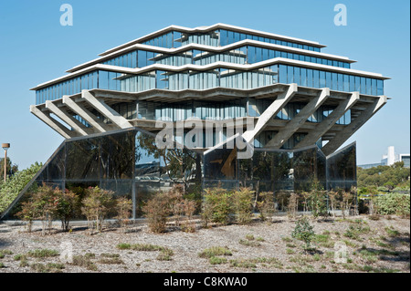 The Geisel Library Building at the UC San Diego campus, La Jolla, California, USA Stock Photo