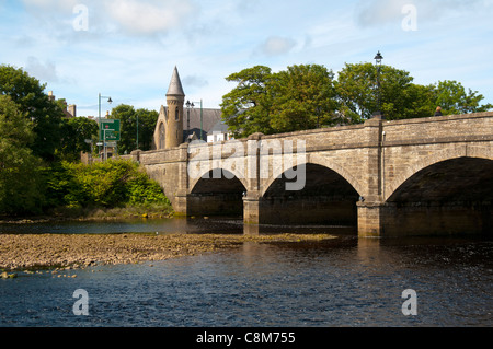 Sir George's Street bridge over the river Thurso, Thurso, Caithness, Scotland, UK Stock Photo