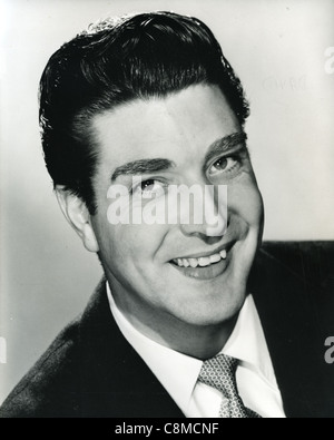 DAVID HUGHES (1929-1972) English pop singer who became moved into opera ...