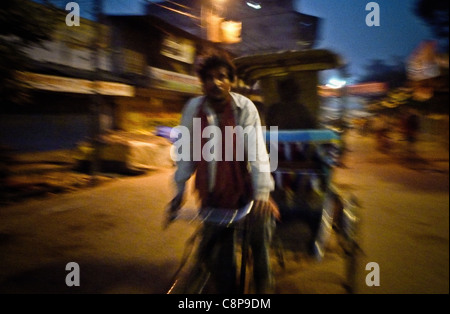 Varanasi (Benares) Where people come to die INDIAN Glance, Rickshaw Stock Photo