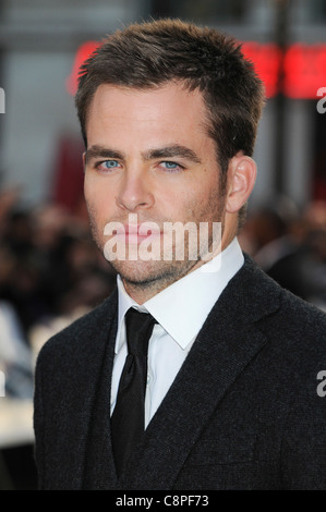 Chris Pine arrives for the UK Premiere of Star Trek at Leicester Square, 20th April 2009. Stock Photo