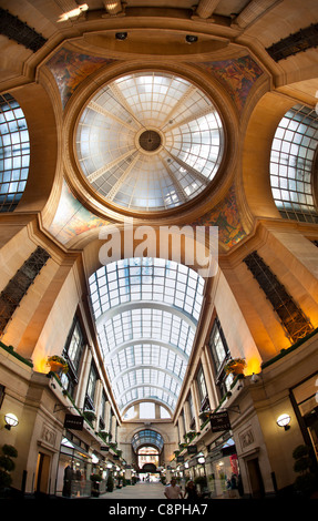 UK, Nottinghamshire, Nottingham, The Exchange shipping arcade, part of 1920s Council House complex Stock Photo