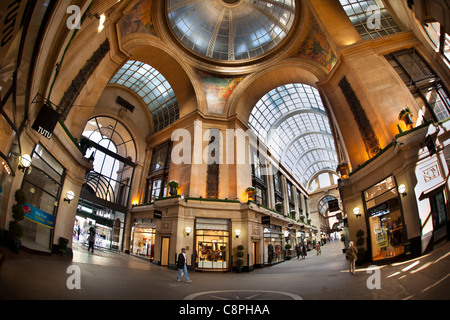 UK, Nottinghamshire, Nottingham, The Exchange shipping arcade, part of 1920s Council House complex Stock Photo