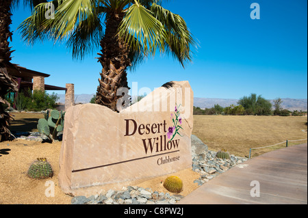 A sign for Desert Willow clubhouse on Desert Willow Country Club in Palm Desert California Stock Photo