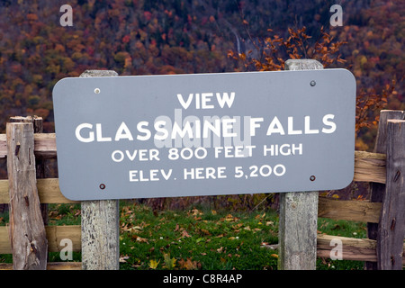 Glassmine Falls Overlook Sign - Blue Ridge Parkway - near Asheville, North Carolina USA Stock Photo
