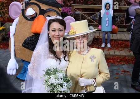 Ann Curry, Meredith Vieira in attendance for The NBC Today Show Halloween Celebration, Rockefeller Plaza, New York, NY October 31, 2011. Photo By: Andres Otero/Everett Collection Stock Photo