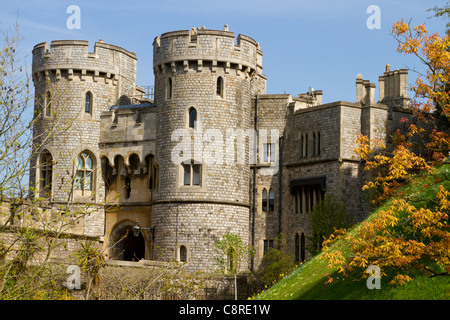 Windsor Castle , the oldest and largest occupied Castle in the World. The official residence of Her Majesty Queen Elizabeth II Stock Photo