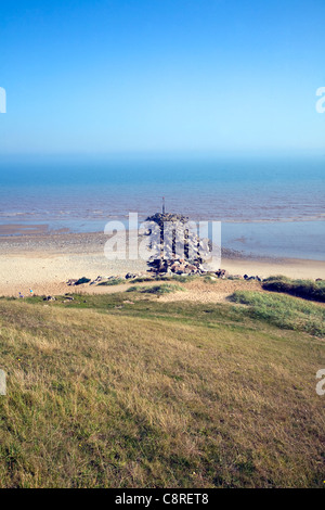 Rock armour groynes at Mappleton, Yorkshire, England Stock Photo - Alamy