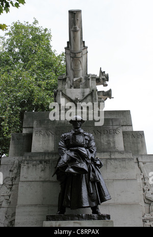 Bronze statue of the artillery captain, by Charles Jagger, Royal Artillery Memorial, Hyde Park Corner, London, England, UK Stock Photo
