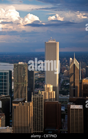 Aqua Building in Downtown Chicago, Illinois Stock Photo - Alamy