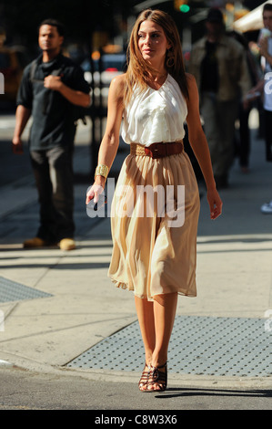 Maria Menounos, walks in Midtown Manhattan out and about for CELEBRITY CANDIDS - WED, , New York, NY August 31, 2011. Photo By: Stock Photo