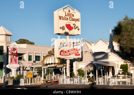 Wedding Little White Chapel  Las Vegas Joan Collins Michel Jordan United States Nevada Stock Photo