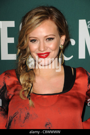 Hilary Duff in attendance for Hilary Duff Book Signing for DEVOTED, Barnes and Noble Book Store at The Grove, Los Angeles, CA Stock Photo